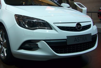 Voorbumper Opel Astra J GT - Afbeelding 4
